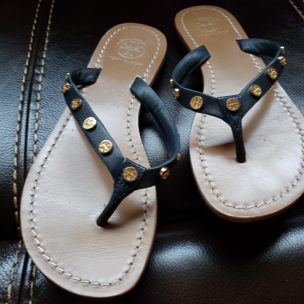 Tory burch "Ricki" logo studded sandals size 7